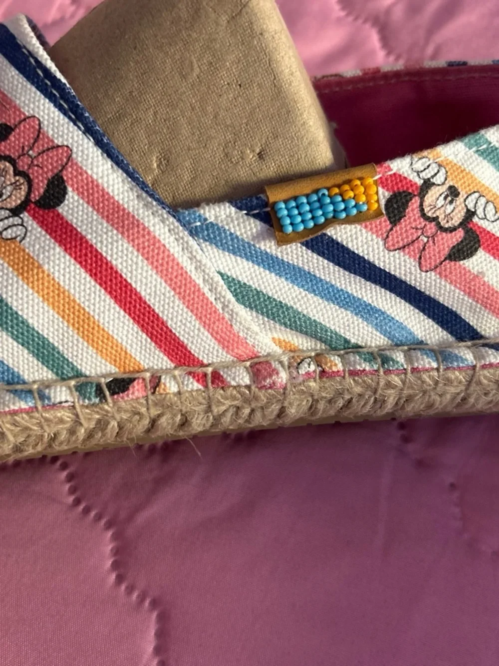 Disney Pink Rainbow Stripe Minnie Slip-On Flats Size 8.5W
